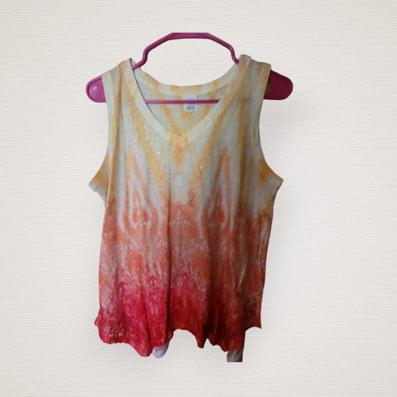 Beautiful sleeveless blouse - Picture 3 of 4